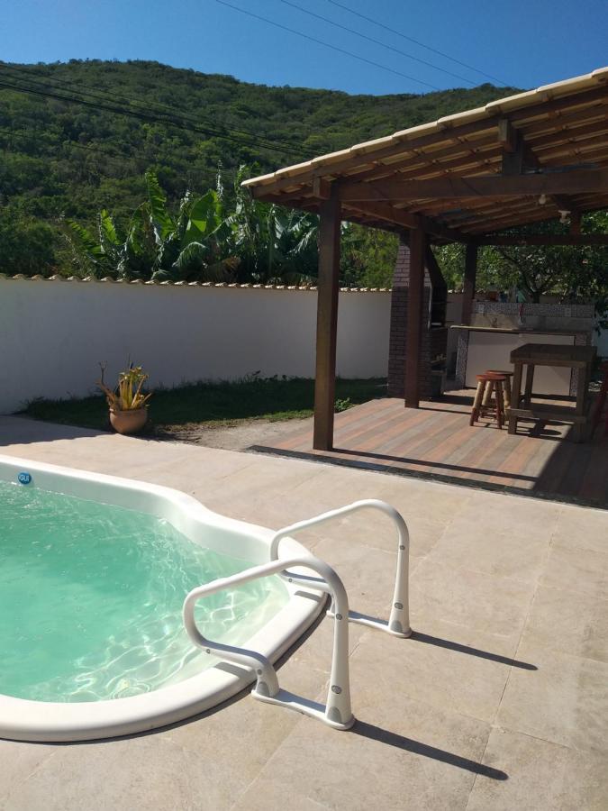Casa Agradavel Com Piscina Em Condominio Fechado Casa de férias Cabo Frio